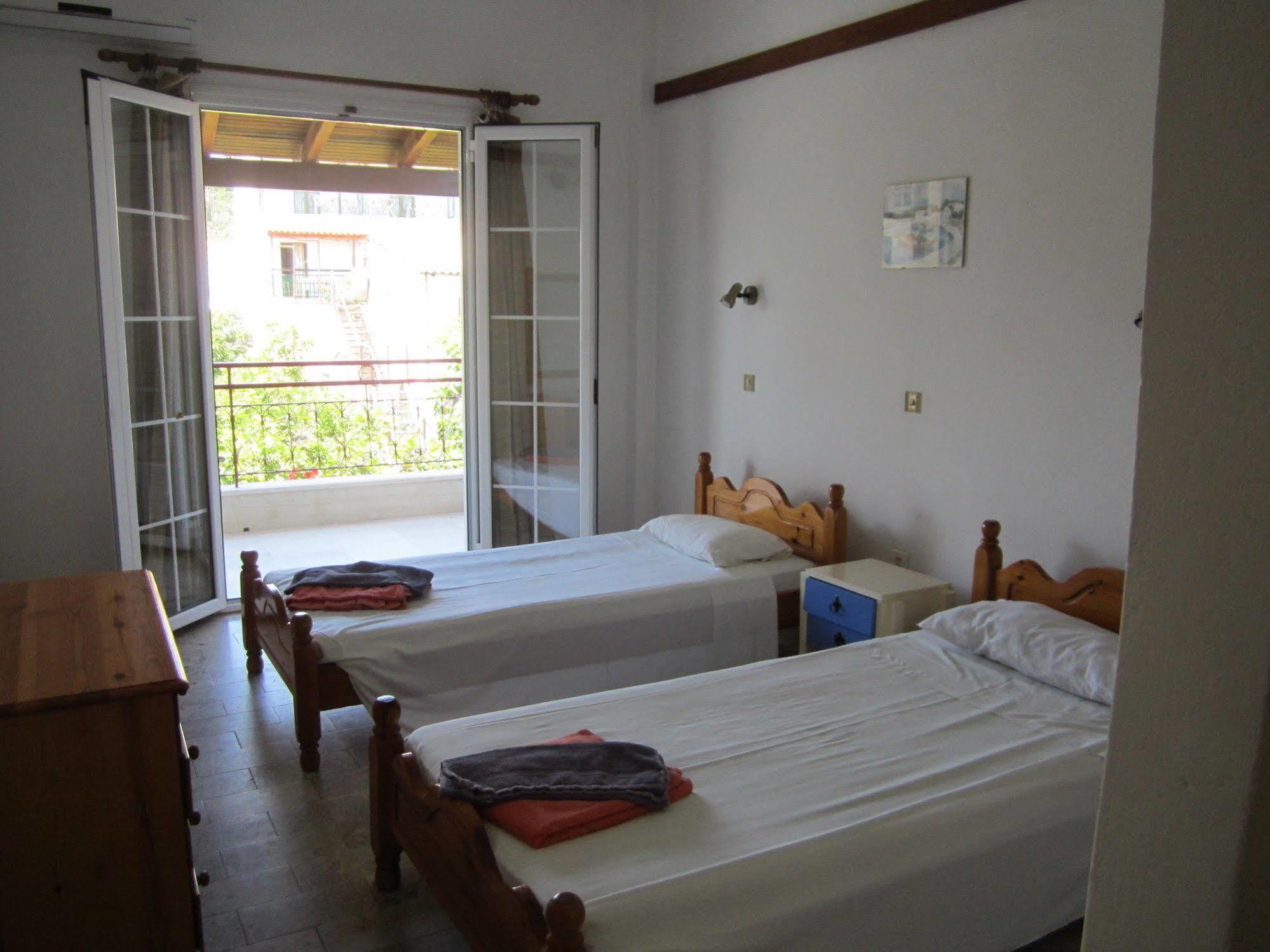 Island Bali (Adults Only) Hotel Kávos Buitenkant foto
